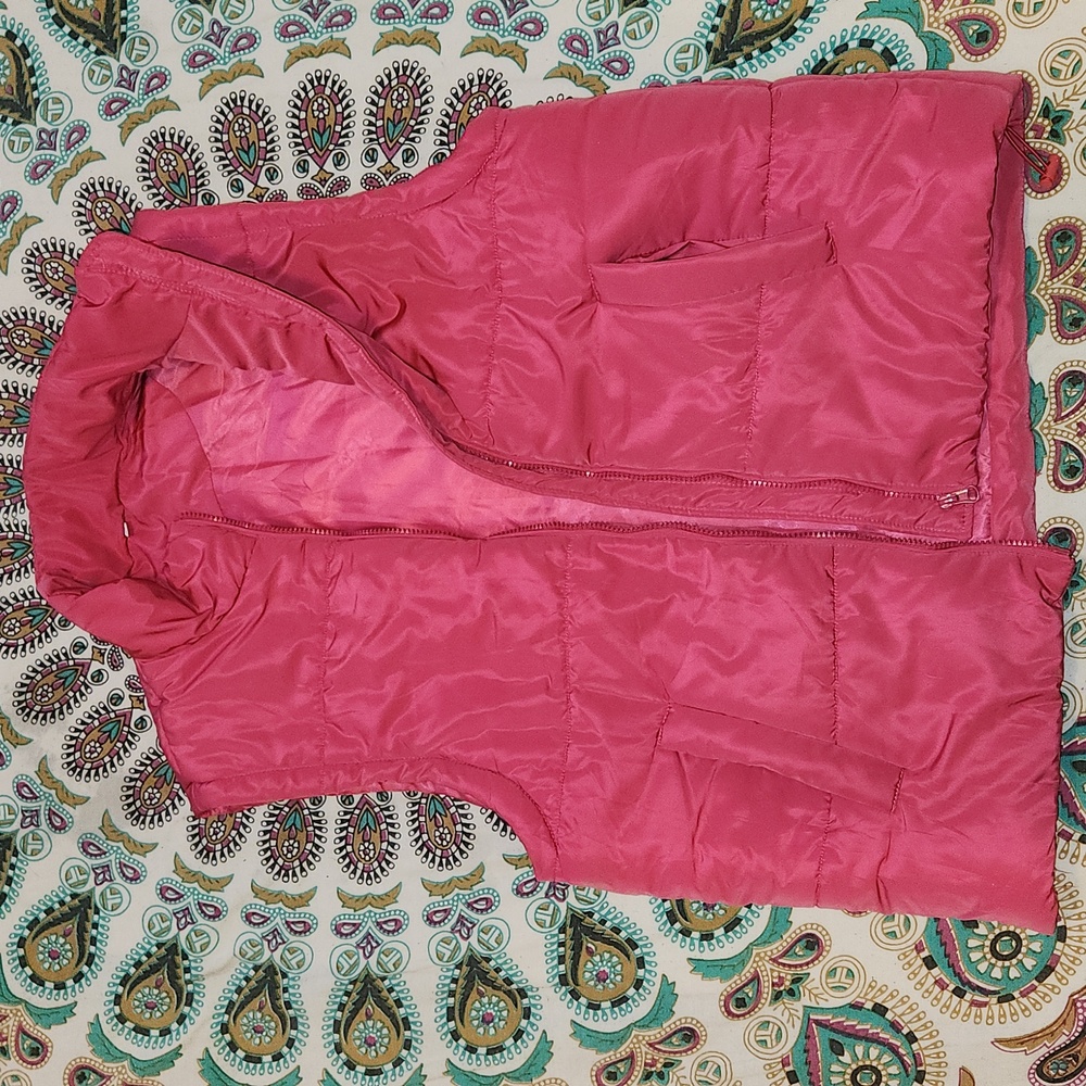 Oversized puffer vest